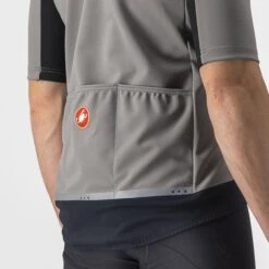 Gabba Castelli Ros 2 Gris Homme 2023 -SRAM Soldes 03 4522512 064 700x700 1