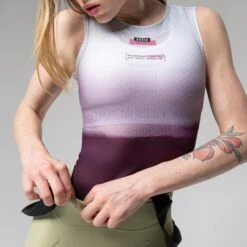 Sous Maillot Gobik Second Skin Amethyst Femme 2023 31 Sous Maillot Gobik Second Skin Amethyst Femme 2023 -SRAM Soldes 2 n d s k i n mujer amethyst capsula day gobik 9 700x700 1