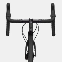 Vélo Route Cannondale CAAD13 Disc 105 Noir -SRAM Soldes caad13 disc 105 matte black new 2 1025898 700x700 1