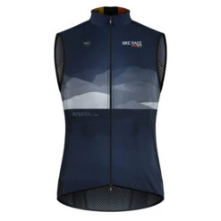 Gilet Gobik Plus 2.0 Bike Race 11 Gilet Gobik Plus 2.0 Bike Race -SRAM Soldes chaleco plus hombre b i k e r a c e 2022 gobik 1 c6dfd2e9 1809 45bb abae 06e48d6ef63a 700x 700x700 4