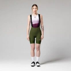 Cuissard Court Gobik Matt K9 Timber Green Femme 2023 -SRAM Soldes culotte corto mujer matt timber green caps dye gobik 3 700x700 3