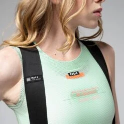 Cuissard Court Gobik Matt K9 Ultrablue Femme 2023 27 Cuissard Court Gobik Matt K9 Ultrablue Femme 2023 -SRAM Soldes d e t a l l e sweb culotte u l r a b l u e mujer 4 700x700 1