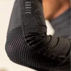 Veste De Pluie Gobik Exo Royal Black Homme 2023 25 Veste De Pluie Gobik Exo Royal Black Homme 2023 -SRAM Soldes exo royal black homme 2023 4 700x700 1