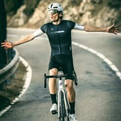 Combinaison Gobik Integral Brooklyn K10 Citizen Homme -SRAM Soldes integral k10 hombre brooklyn citizen gobik 2022 3 700x700 2