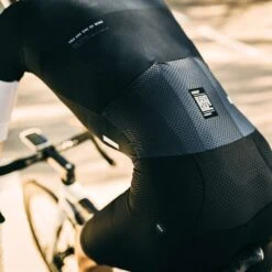 Combinaison Gobik Integral Brooklyn K10 Citizen Homme -SRAM Soldes integral k10 hombre brooklyn citizen gobik 2022 4 700x700 1