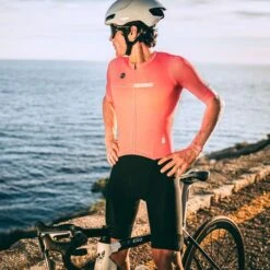 Combinaison Gobik Integral Brooklyn K10 Paradise Homme -SRAM Soldes integral k10 hombre brooklyn paradise gobik 2022 3 700x700 1