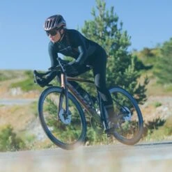 Maillot Manche Longue Gobik Cobble Dark Coal Femme -SRAM Soldes maillot cobble dark coal mujer sparrow 22 gobik 5 700x 700x700 4