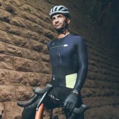 Maillot Manche Longue Gobik Cx Pro Dark Navy Unisex 32 Maillot Manche Longue Gobik Cx Pro Dark Navy Unisex -SRAM Soldes maillot cx pro dark navy cold series 22 gobik 3 700x 700x700 3