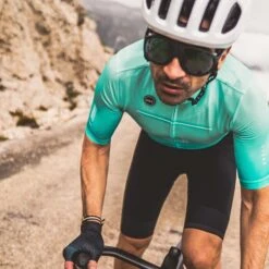 Maillot Manche Courte Gobik Stark Eivissa Homme -SRAM Soldes maillot hombre eivissa gobik warm series21 4 700x700 1