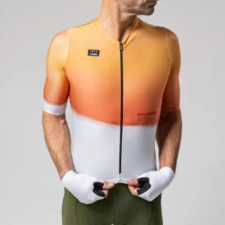 Maillot Manche Courte Gobik Attitude 2.0 Muskmelon Homme 2023 29 Maillot Manche Courte Gobik Attitude 2.0 Muskmelon Homme 2023 -SRAM Soldes maillot hombre mc attitude2.0 muskmelon caps dye gobik 8 700x700 1