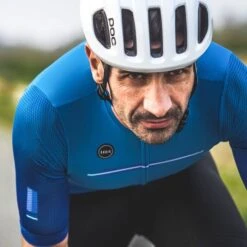 Maillot Manche Courte Gobik Attitude Hydra Unisex 32 Maillot Manche Courte Gobik Attitude Hydra Unisex -SRAM Soldes maillot manga corta attitude hydra warm series 2021 gobik 3 1500x1500 700x700 4