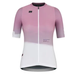 Maillot Manche Courte Gobik Attitude 2.0 Glycine Femme 2023 -SRAM Soldes maillot mujer mc attitude2.0 wisteria caps dye gobik 1 700x700 3