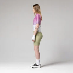 Maillot Manche Courte Gobik Attitude 2.0 Glycine Femme 2023 -SRAM Soldes maillot mujer mc attitude2.0 wisteria caps dye gobik 8 700x700 1