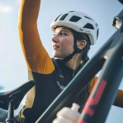 Maillot Manche Longue Gobik Pacer Turkana Unisex -SRAM Soldes maillot pacer manga larga turkana unisex 4 68ba39c0 3b71 4d75 a22a e6fd1d85c2b7 600x 700x700 1