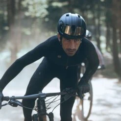 Maillot Gobik Manche Longue Pacer Solid Jet Black Homme 2023 34 Maillot Gobik Manche Longue Pacer Solid Jet Black Homme 2023 -SRAM Soldes maillot pacer unisex solid jet black cold season 22 gobik 3 1500x1500 700x700 3