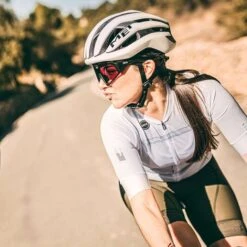 Maillot Manches Courtes Gobik Carrera 2.0 Moon Unisex 39 Maillot Manches Courtes Gobik Carrera 2.0 Moon Unisex -SRAM Soldes maillot unisex carrera moon gobik warm series22 3 700x700 4