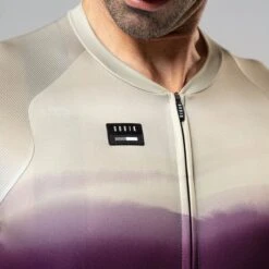 Maillot Manches Courtes Gobik Cx Pro 2.0 Mulberry Unisex 2023 39 Maillot Manches Courtes Gobik Cx Pro 2.0 Mulberry Unisex 2023 -SRAM Soldes maillot unisex mc c x pro 2.0 mulberry caps dye gobik 15 700x700 2