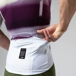 Maillot Manches Courtes Gobik Cx Pro 2.0 Mulberry Unisex 2023 40 Maillot Manches Courtes Gobik Cx Pro 2.0 Mulberry Unisex 2023 -SRAM Soldes maillot unisex mc c x pro 2.0 mulberry caps dye gobik 16 700x700 2