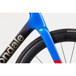 Vélo Route Cannondale SuperSix EVO Hi-Mod 2 Sonic Bleu 2023 -SRAM Soldes super six e v o hi m o d 2 sonic bleu 2 700x700 1