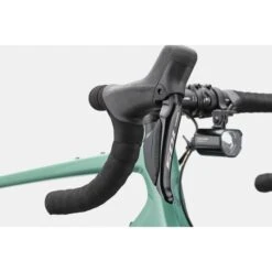 Vélo Route Cannondale Synapse Carbon 2 LE 2x12V 105 Di2 Jade 2023 -SRAM Soldes synapse carbon 2 l e jade 2 700x700 1